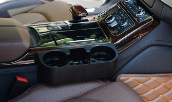 Aracınızı Baştan Yaratın: Oto Aksesuarlarla Konfor ve Şıklık